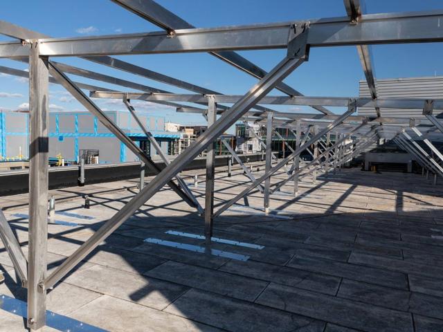Racking posts and diagonal bracing on the roof of 20 M Street